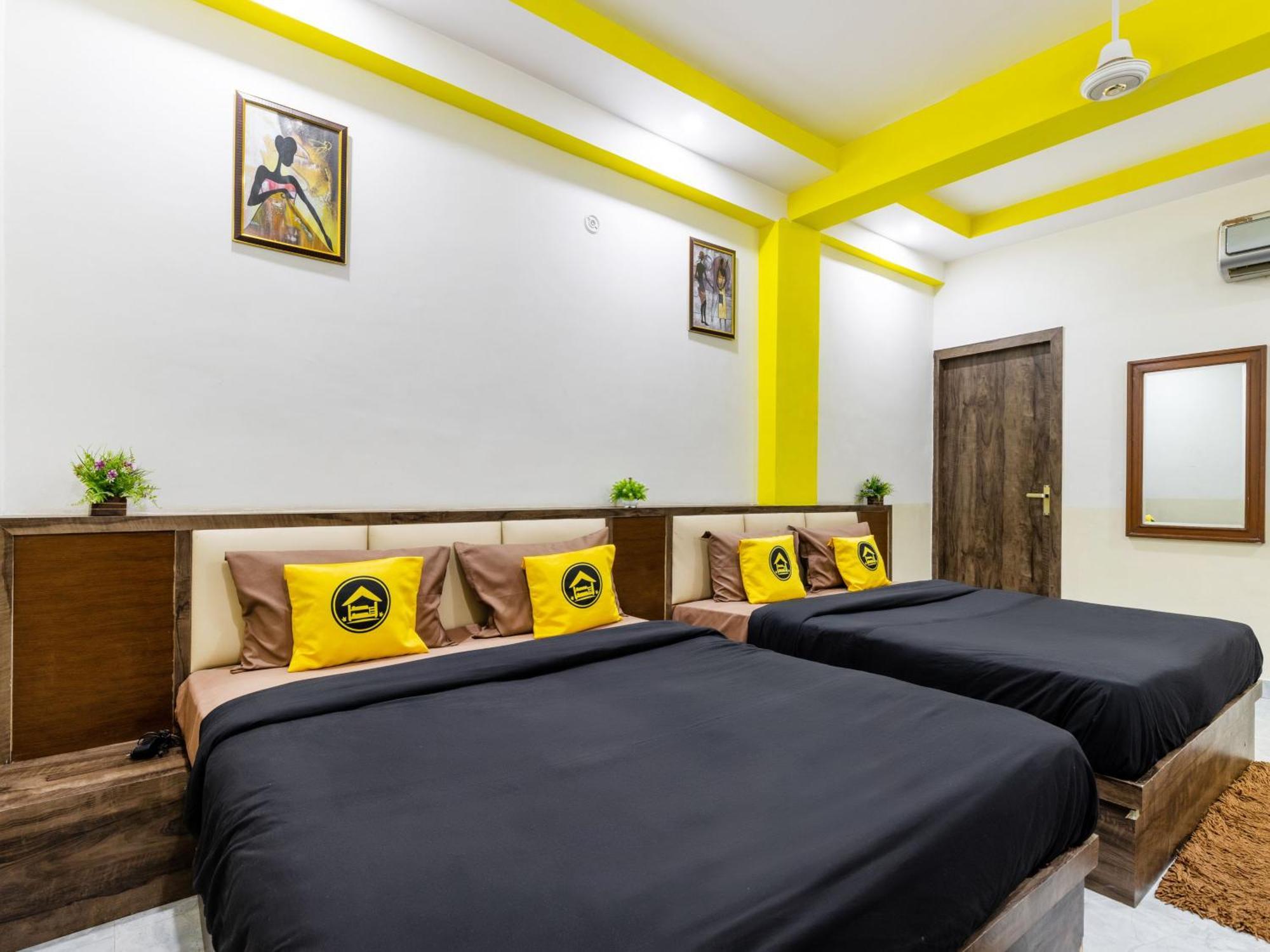 The Hosteller Agra Агра Стая снимка