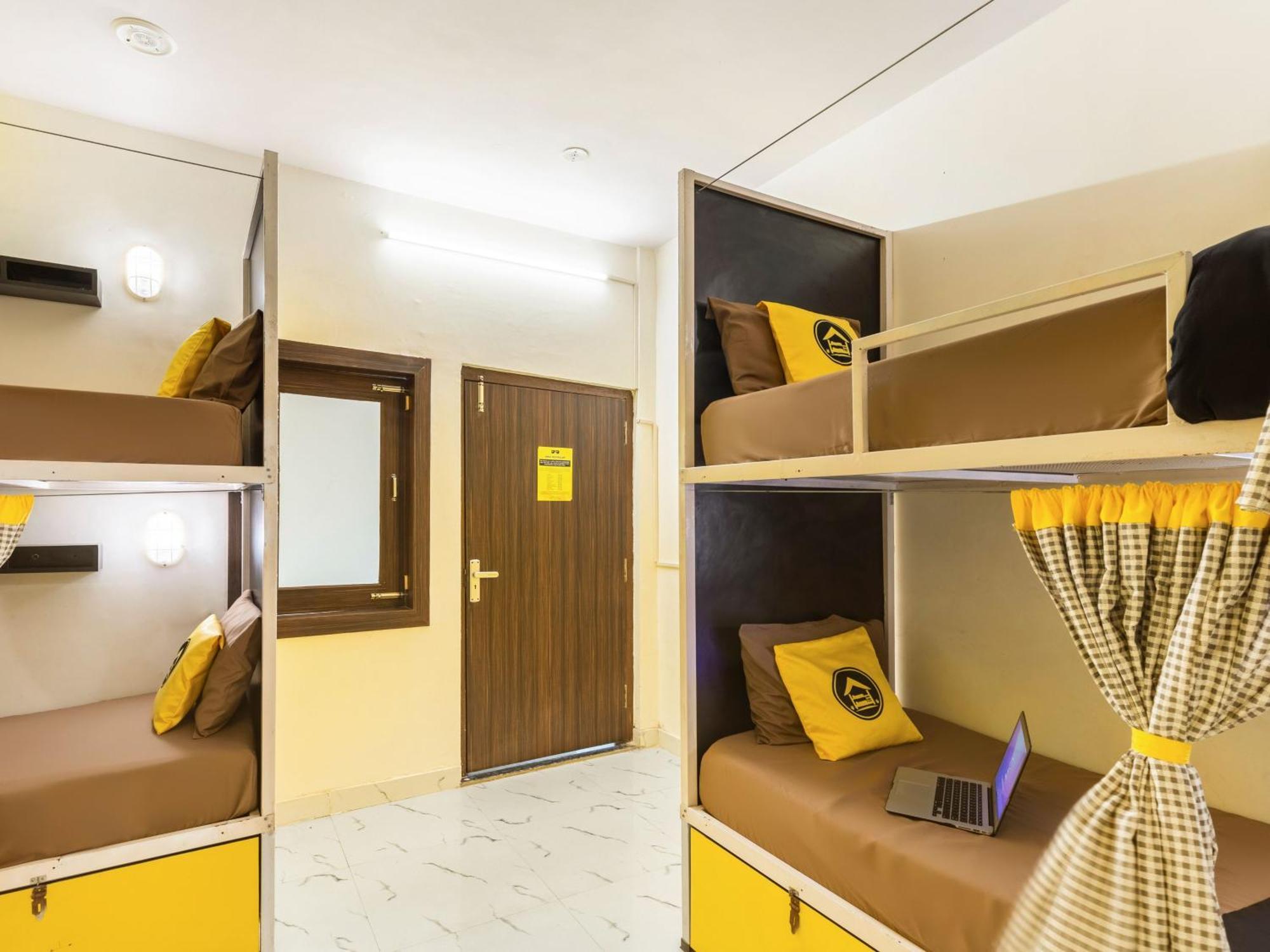 The Hosteller Agra Агра Стая снимка
